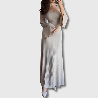 Emma | Strickkleid aus hochwertigem Material für stilvolle Auftritte