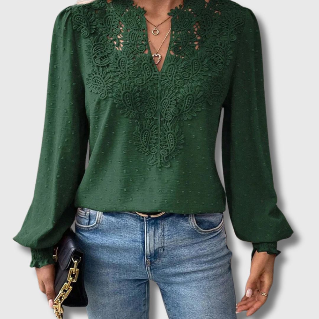 Emily | Handgefertigte Spitzenbluse mit V-Ausschnitt