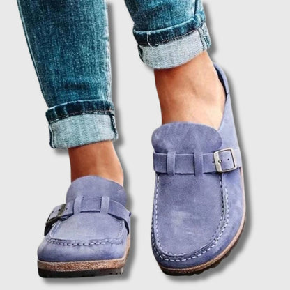 Emily | Handgefertigte Premium-Clogs für stilvolle Schritte