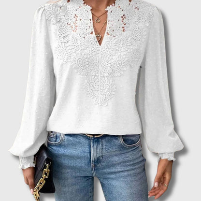 Emily | Handgefertigte Spitzenbluse mit V-Ausschnitt