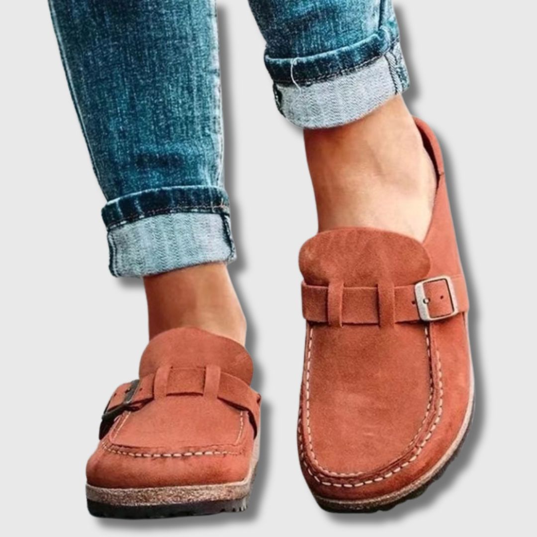 Emily | Handgefertigte Premium-Clogs für stilvolle Schritte