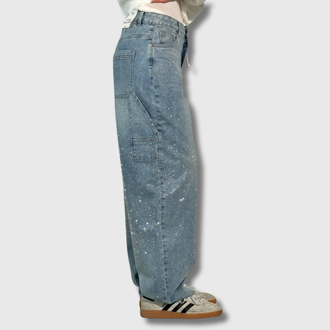 Emma | Jeans mit funkelnden Strasssteinen für einen glamourösen Look