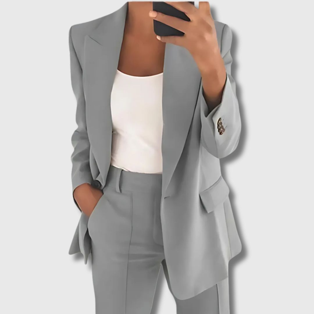 Lily | Zweiteiliges Damen-Set aus hochwertigem Material